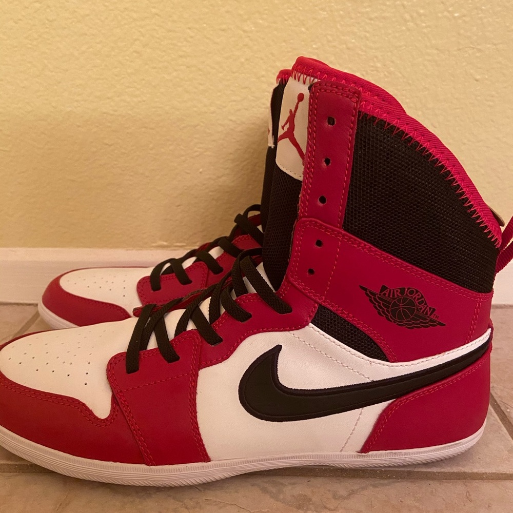 Air Jordan’s - Picture 3 of 6
